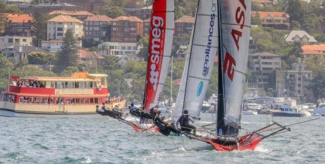 Smeg and appliancesonline.com.au were neck and neck at the top mark. - 18ft Skiffs Australian Championship © Michael Chittenden 